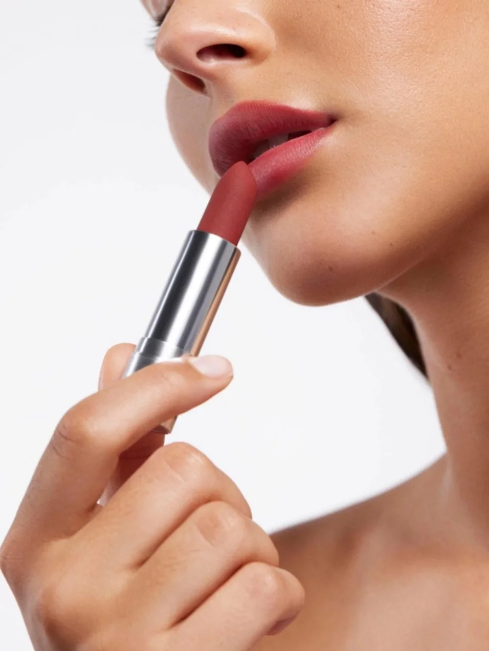 HINDASH Cosmetics -  Manifesto Rest in Roses Lipstick & Mixing Palette